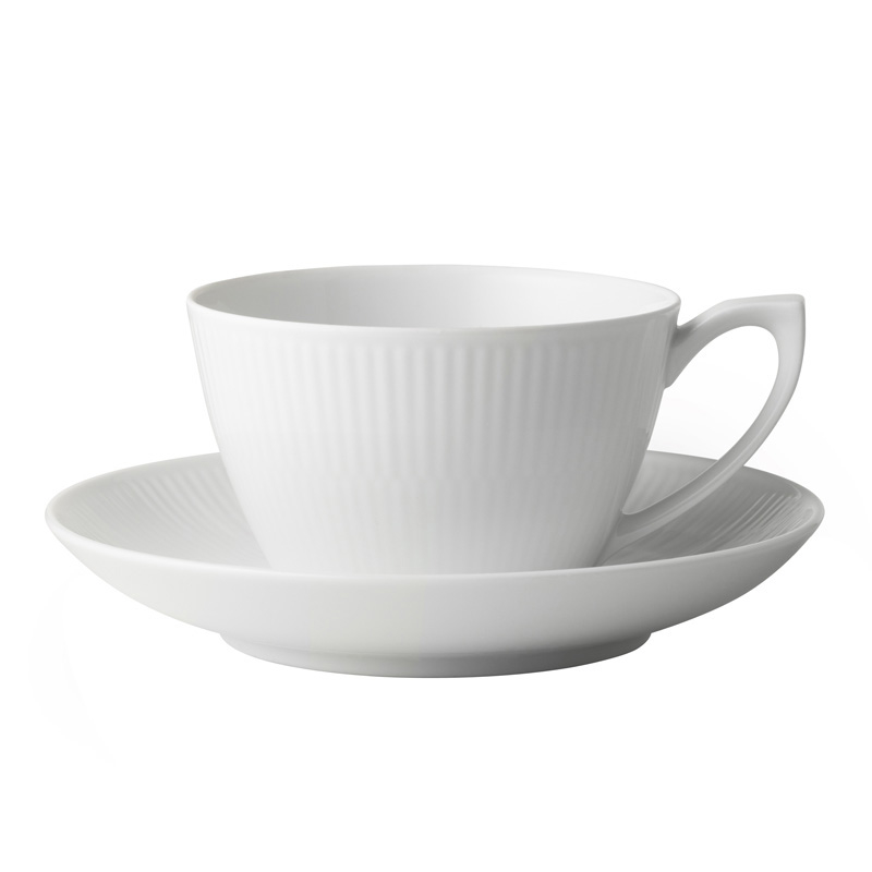 Royal Copenhagen Hvid Riflet Kop Og Underkop 28 Cl. 1 Royal Copenhagen Hvid Riflet Kop Og Underkop 28 Cl.