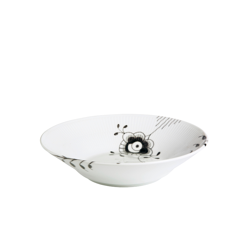 Royal Copenhagen Sort Mega Riflet Dyb Tallerken 24 Cm 1 Royal Copenhagen Sort Mega Riflet Dyb Tallerken 24 Cm